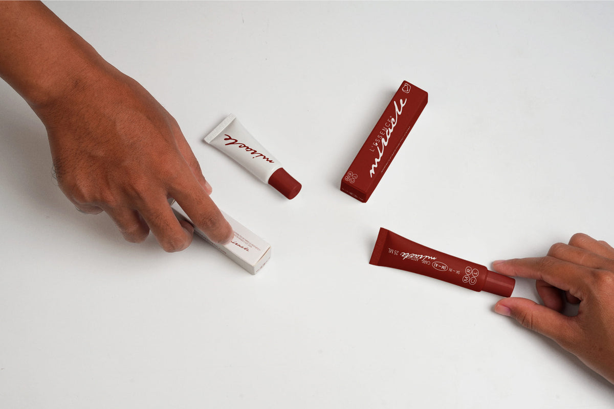 39-cosmetic-product-packaging-mockup-vitora-mockup-13.jpg