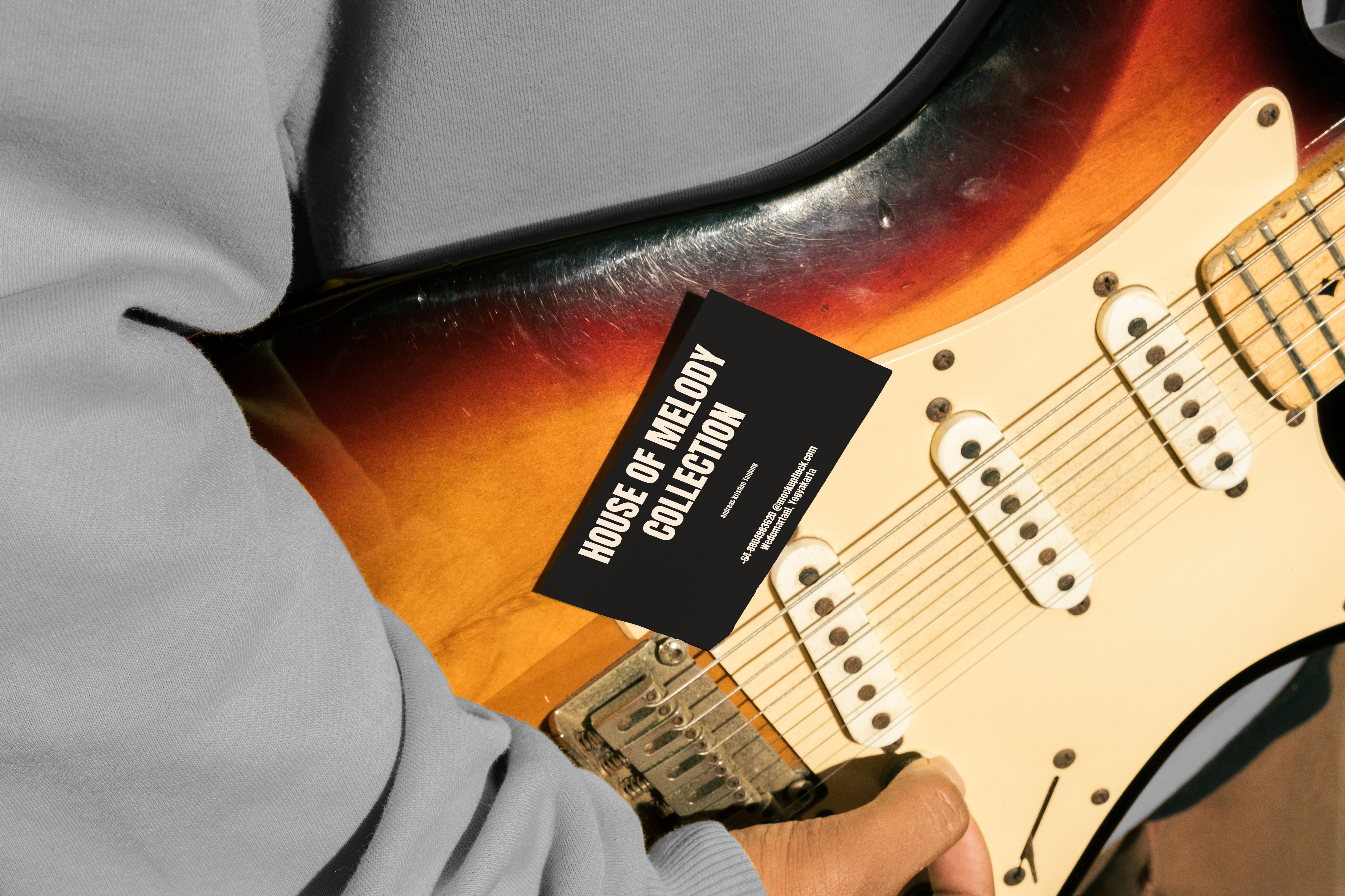 HOM Business Card 16 Mockup - Mockup Flock 1.jpg