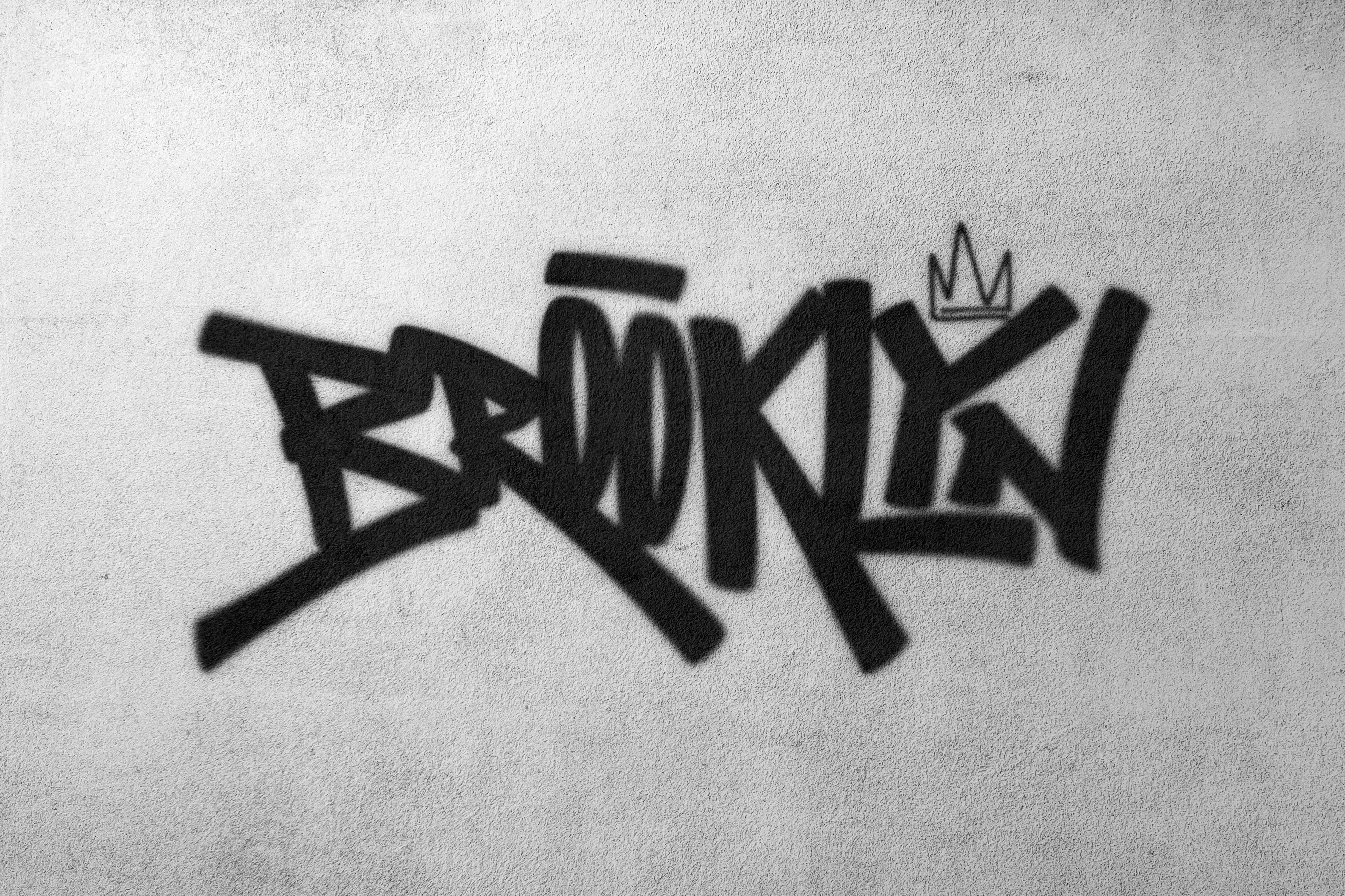 Graffiti Text & Logos Effect