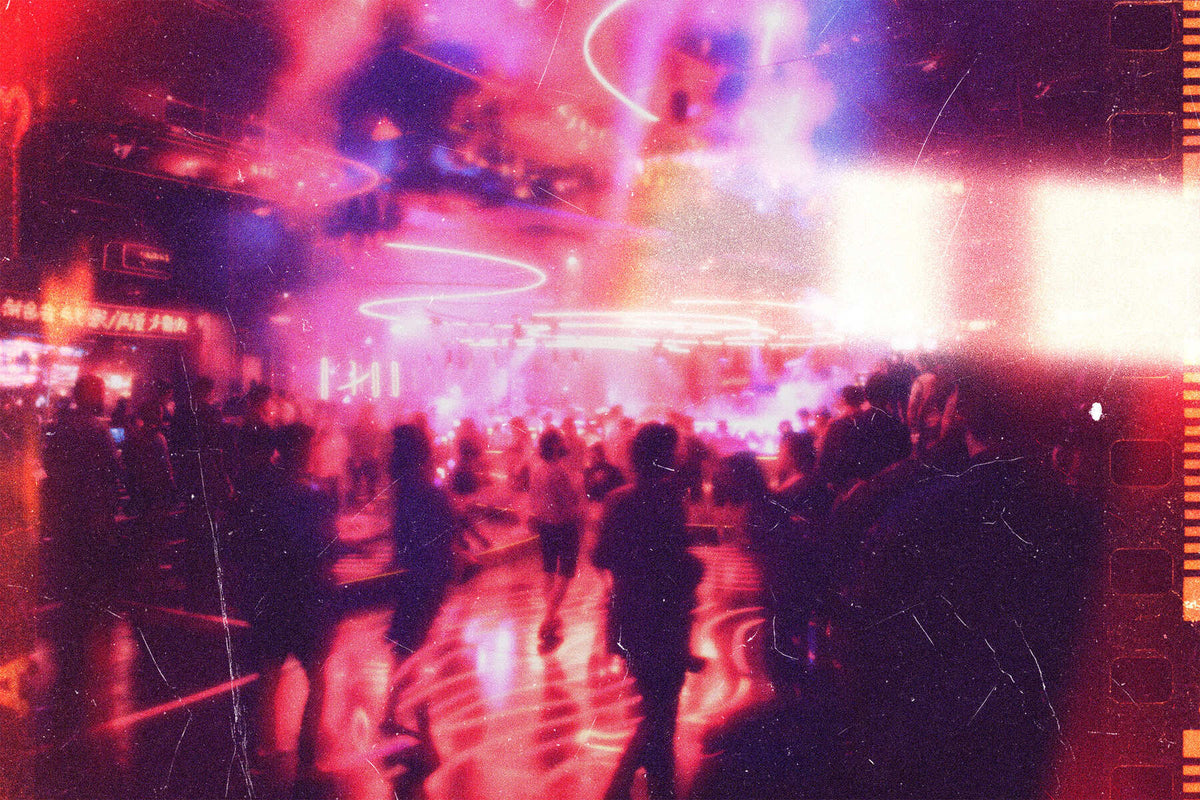 retro-neon-film-photo-effect-unknown-creator-3.jpg