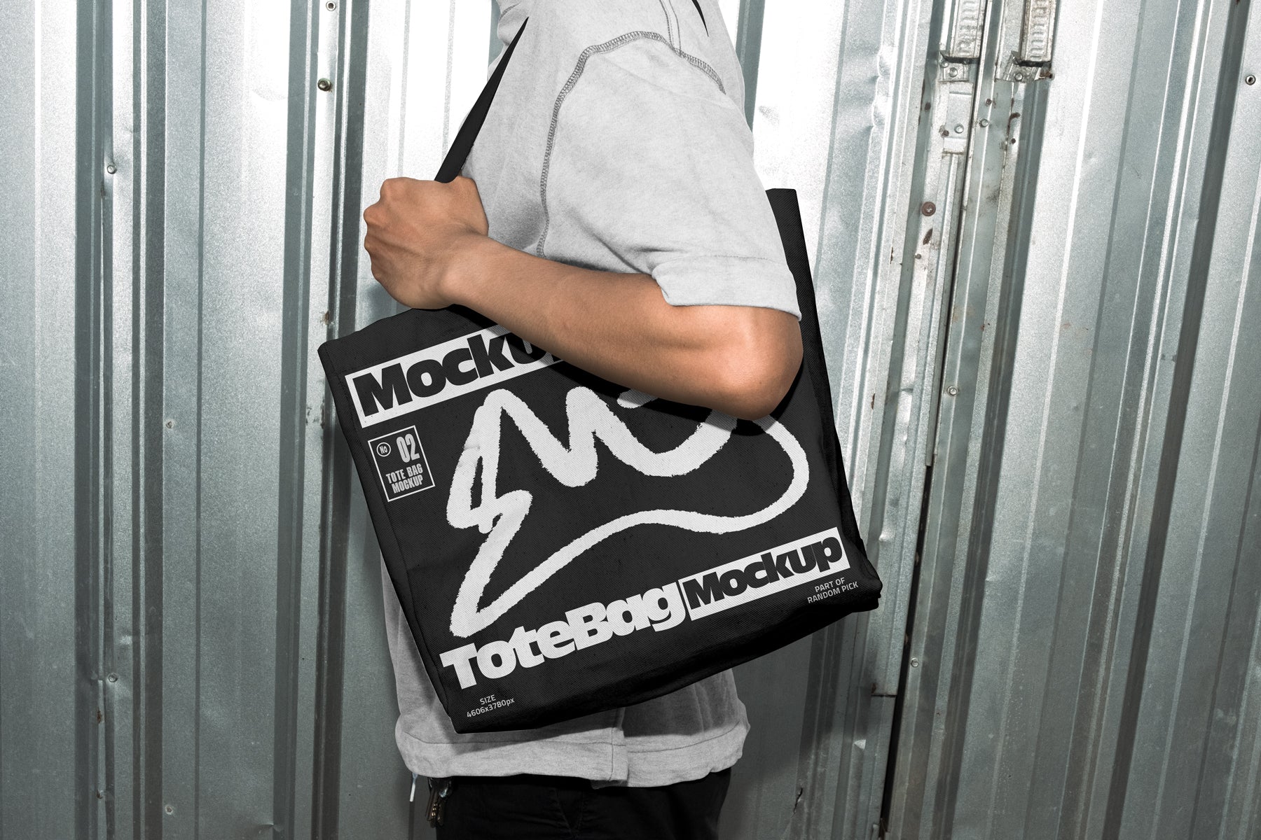 rp-v6-urban-tote-bag-02-mockup-mockup-flock-2.jpg
