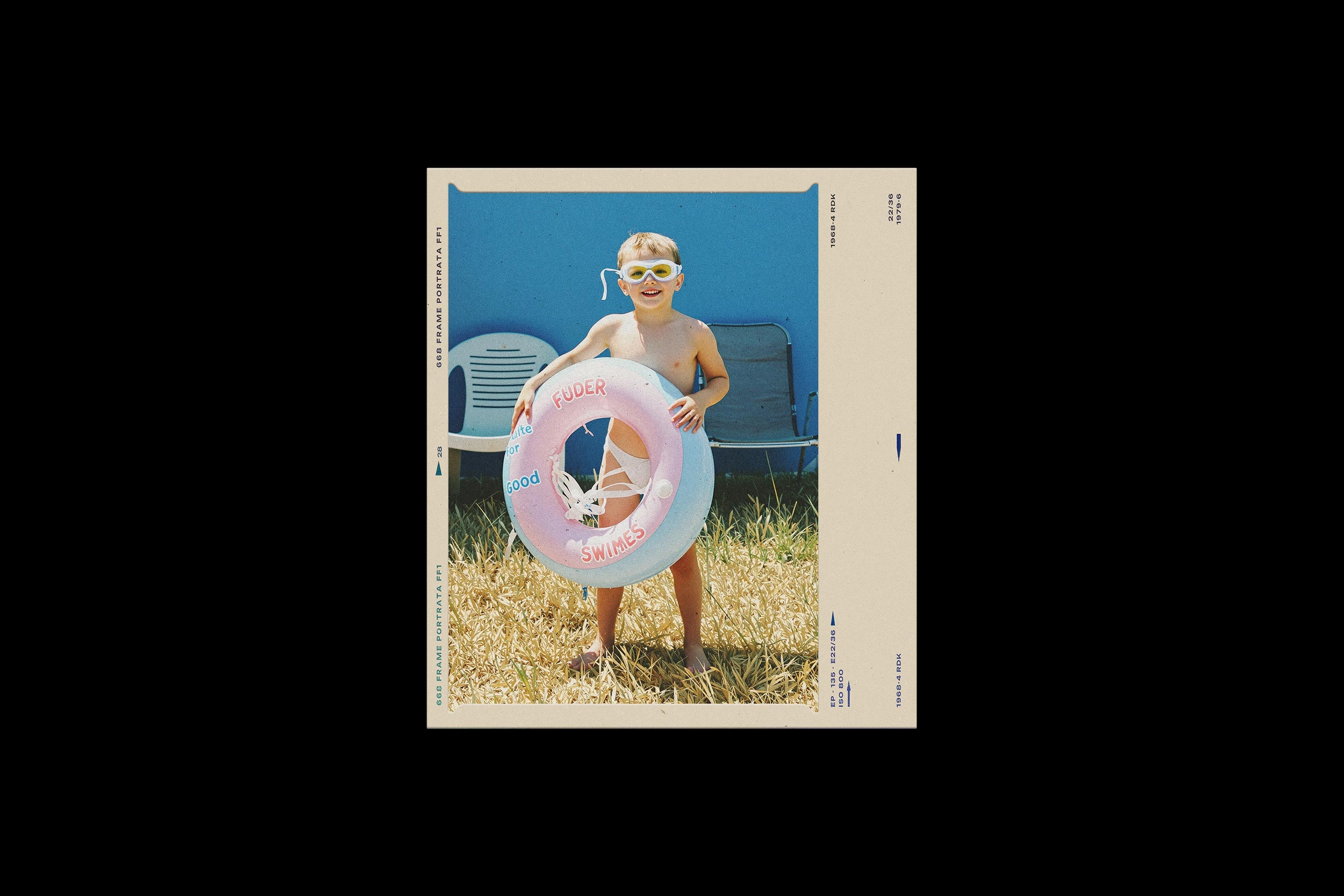 20-film-frames-overlays-pixelbuddha-4.jpg