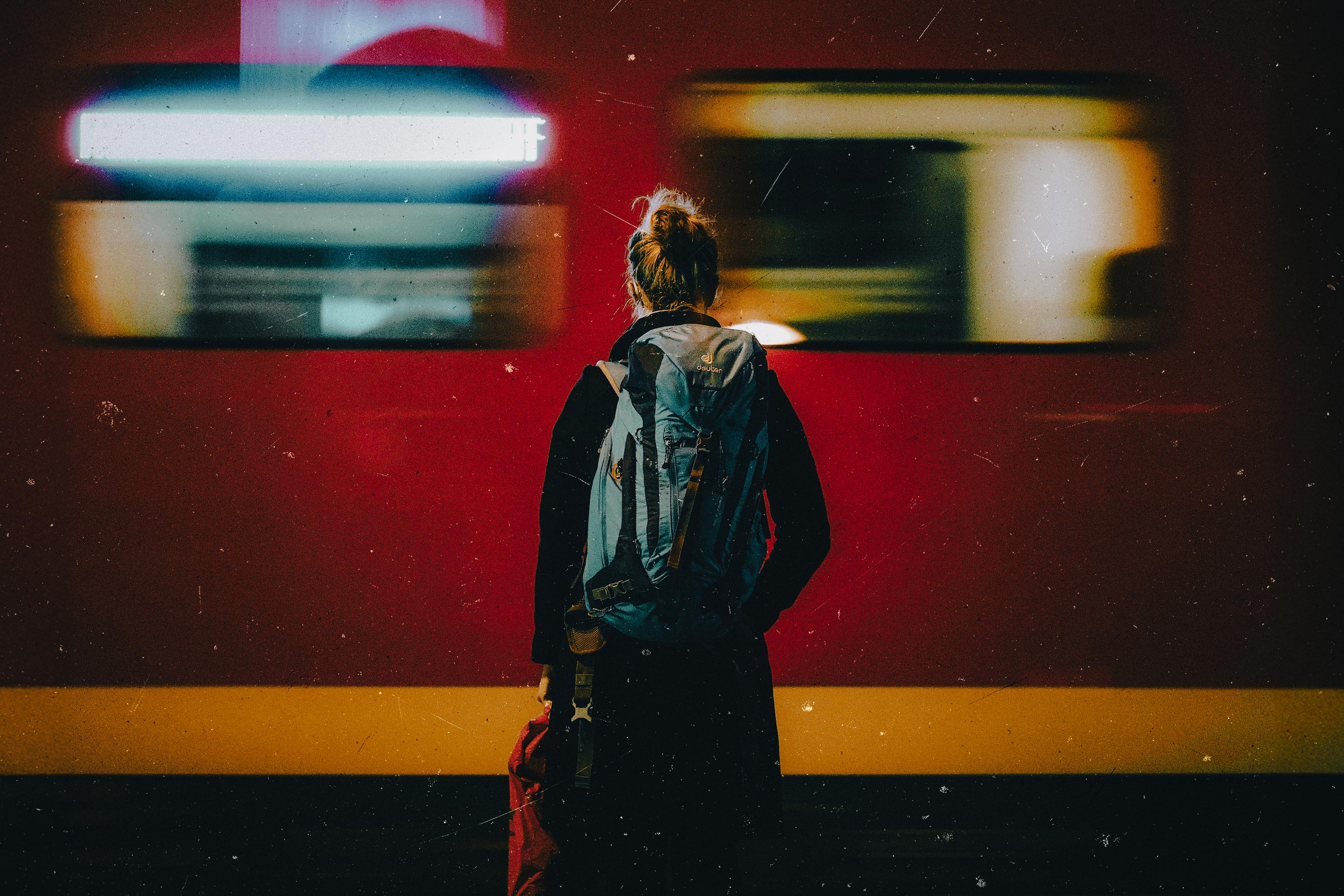 Dust & Scratches Textures Collection - Pixelbuddha 9.jpg