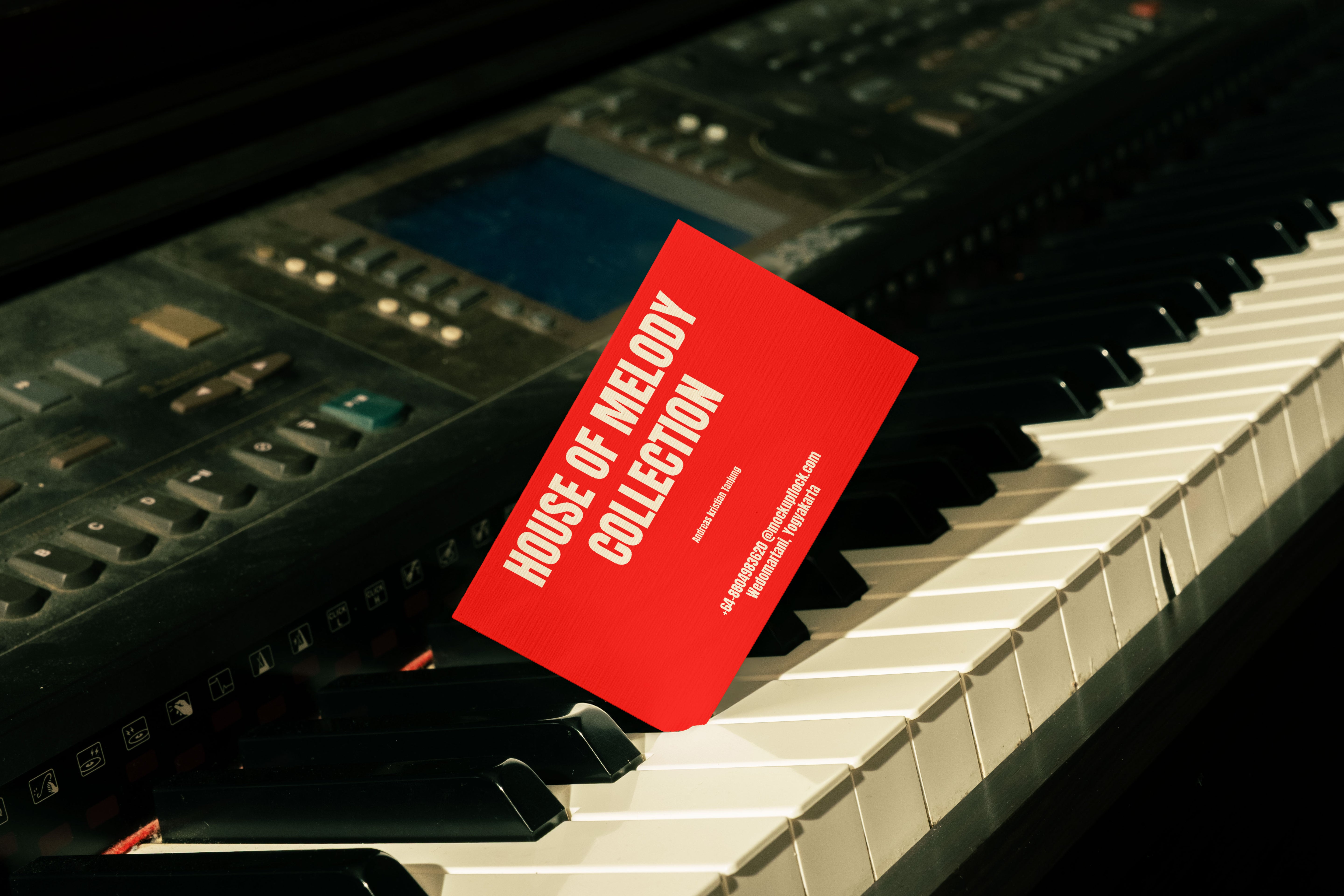 HOM Business Card 01 Mockup - Mockup Flock 2.jpg