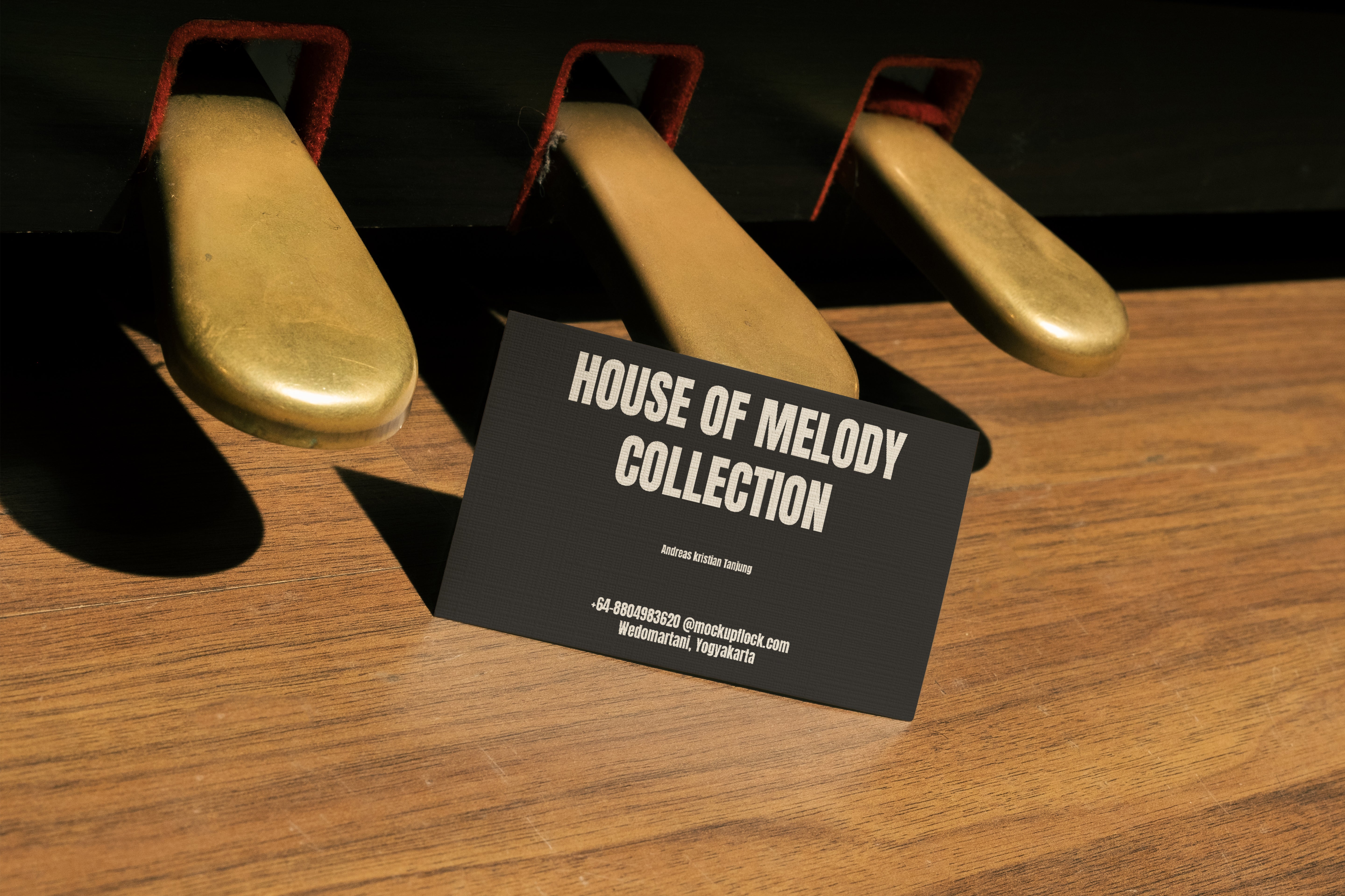 HOM Business Card 11 Mockup - Mockup Flock 1.jpg