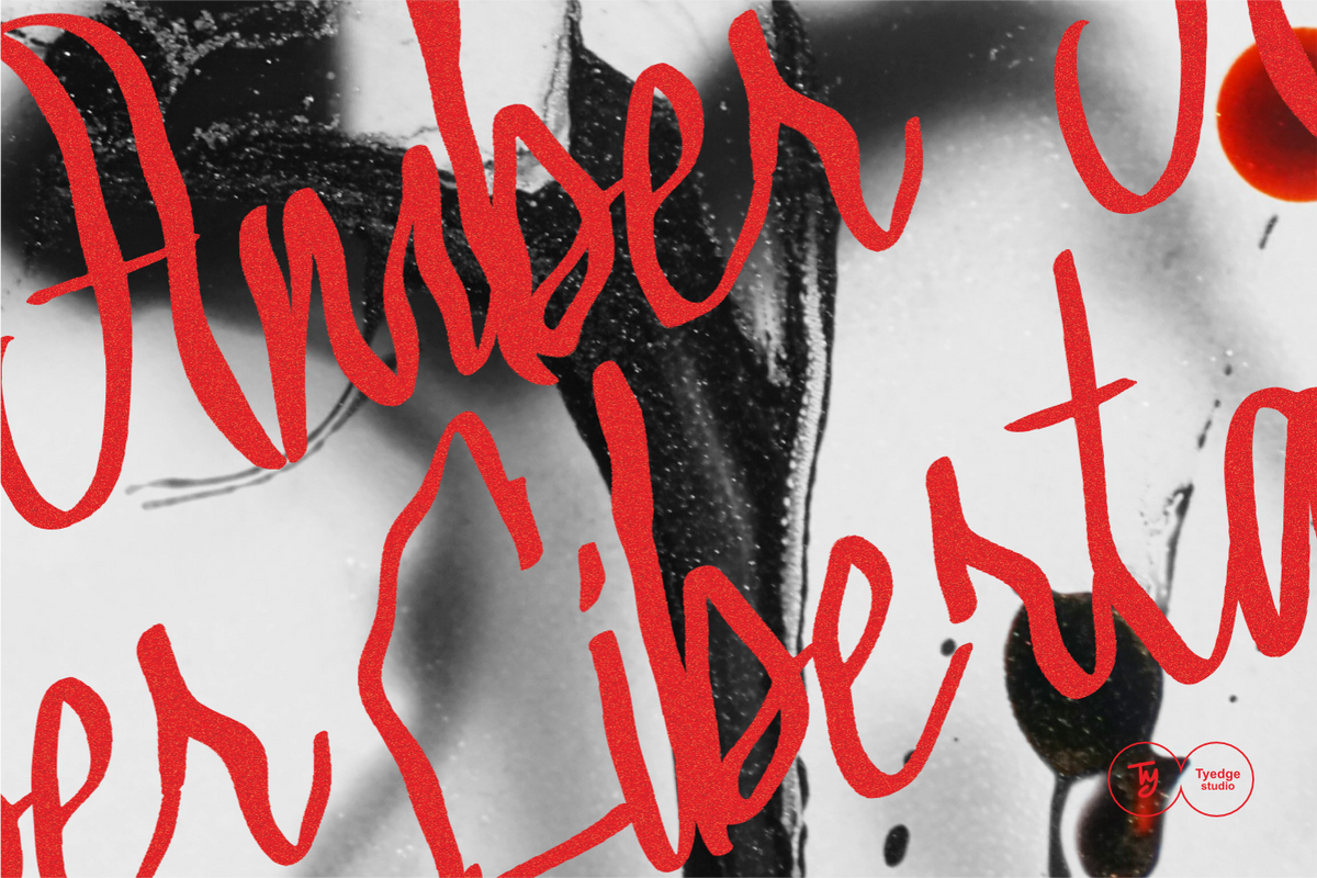 amber-liberta-luxury-script-font-tyedge-studio-2.png