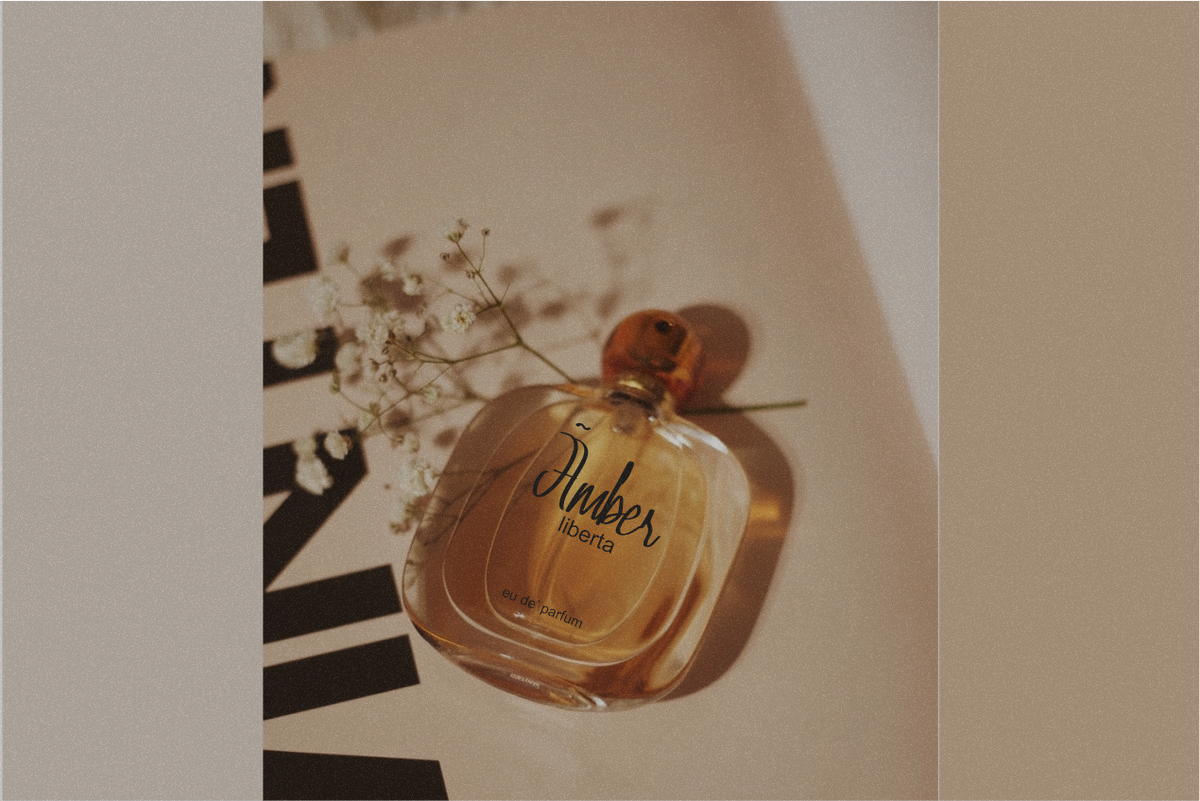 amber-liberta-luxury-script-font-tyedge-studio-4.png