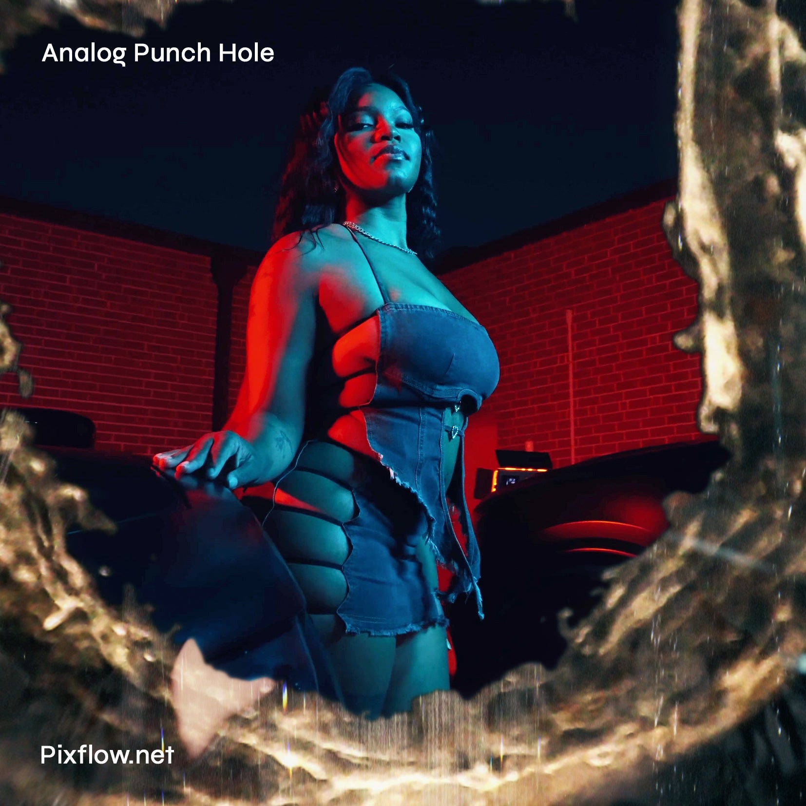 analog-punch-hole-pack-pixflow-2.jpg