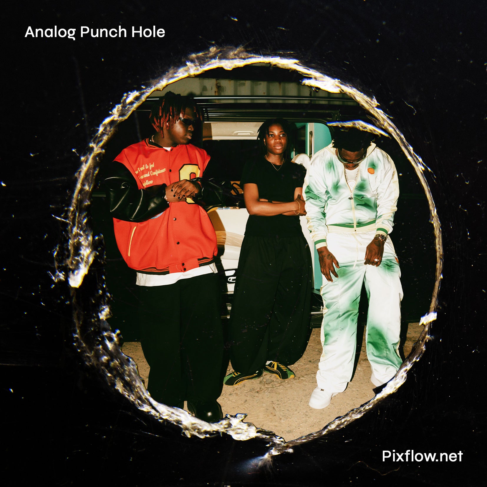 analog-punch-hole-pack-pixflow-4.jpg