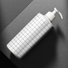 cosmetic-bottle-mockup-morrobati-6.jpg