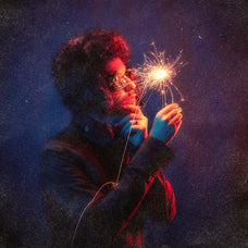 Dreamy Glow Halftone Print Effect
