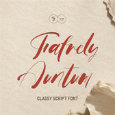 Fafrely Auntum - Classy Script Font