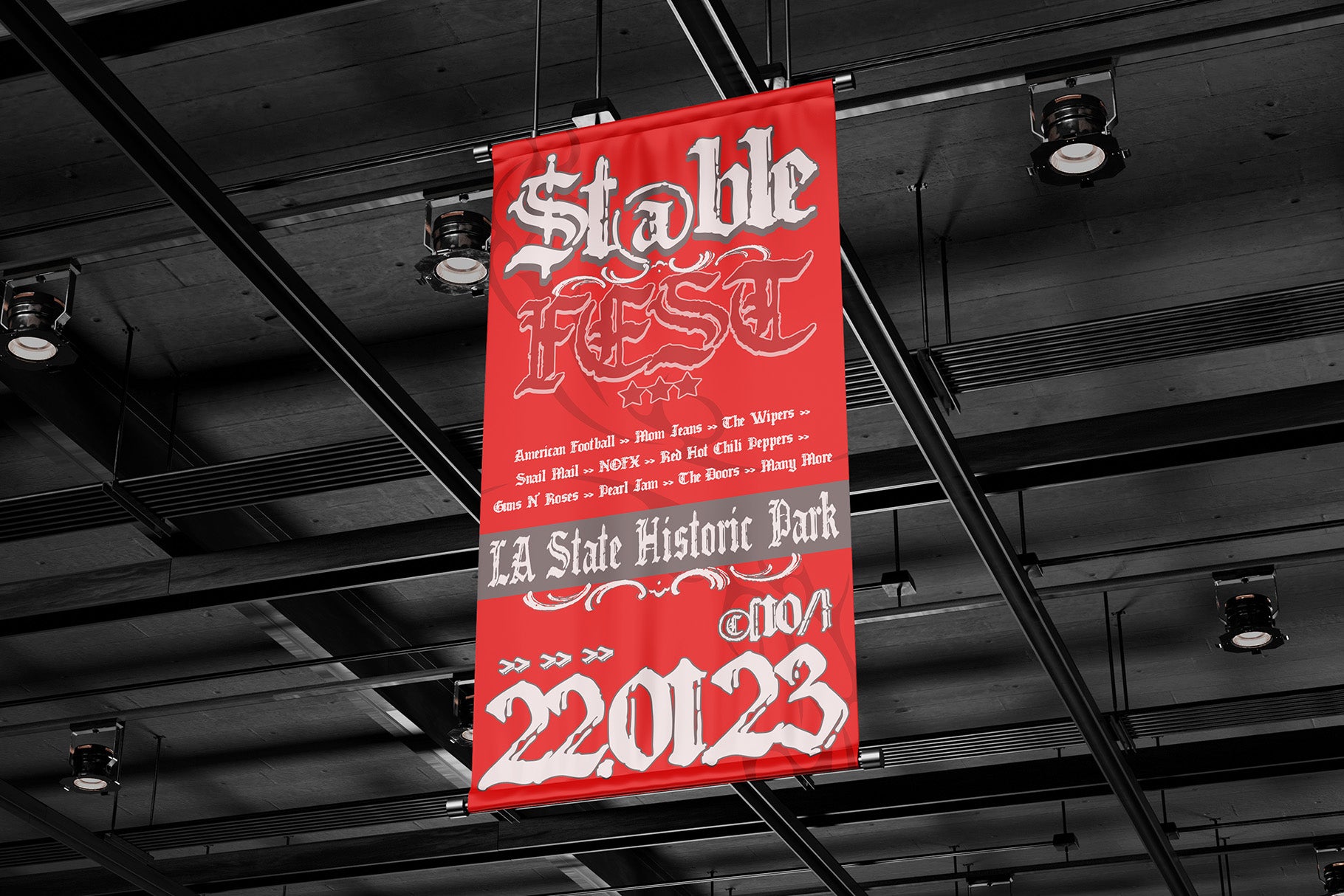 gausts-distressed-modern-blackletter-riff-type-10.jpg