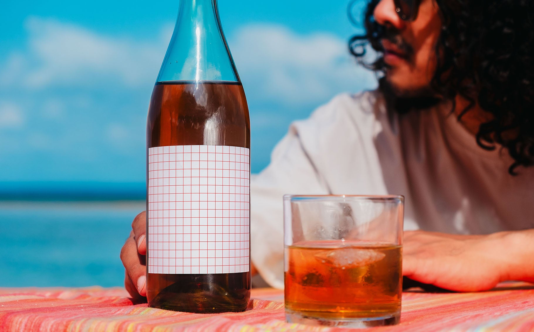 glass-bottle-mockup-morrobati-2.jpg