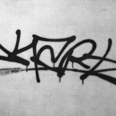 Graffiti Text & Logos Effect