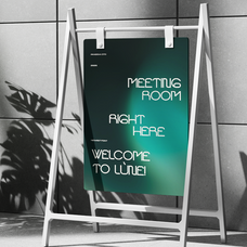 gragle-modern-techno-font-pandeka-foundry-4.png