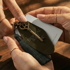 hotel-keycard-mockup-tropical-suite-tbw-mockup-collection-taboja-brand-works-2.png