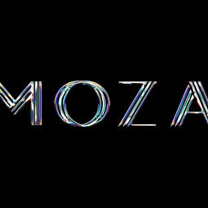 Iridescent Chrome Logo Mockup