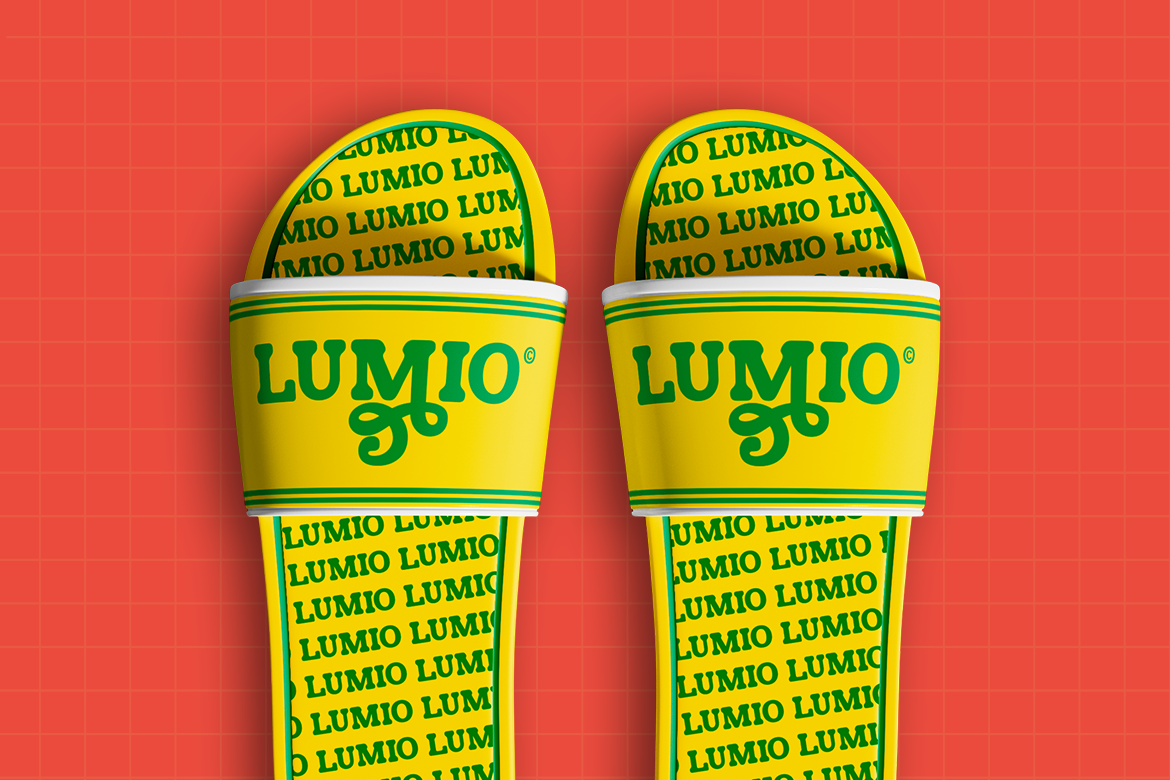 mirlona-playful-retro-display-font-unknown-creator-7.png