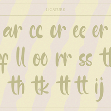 mughes-fun-whimsical-display-font-enxyclo-studio-8.png