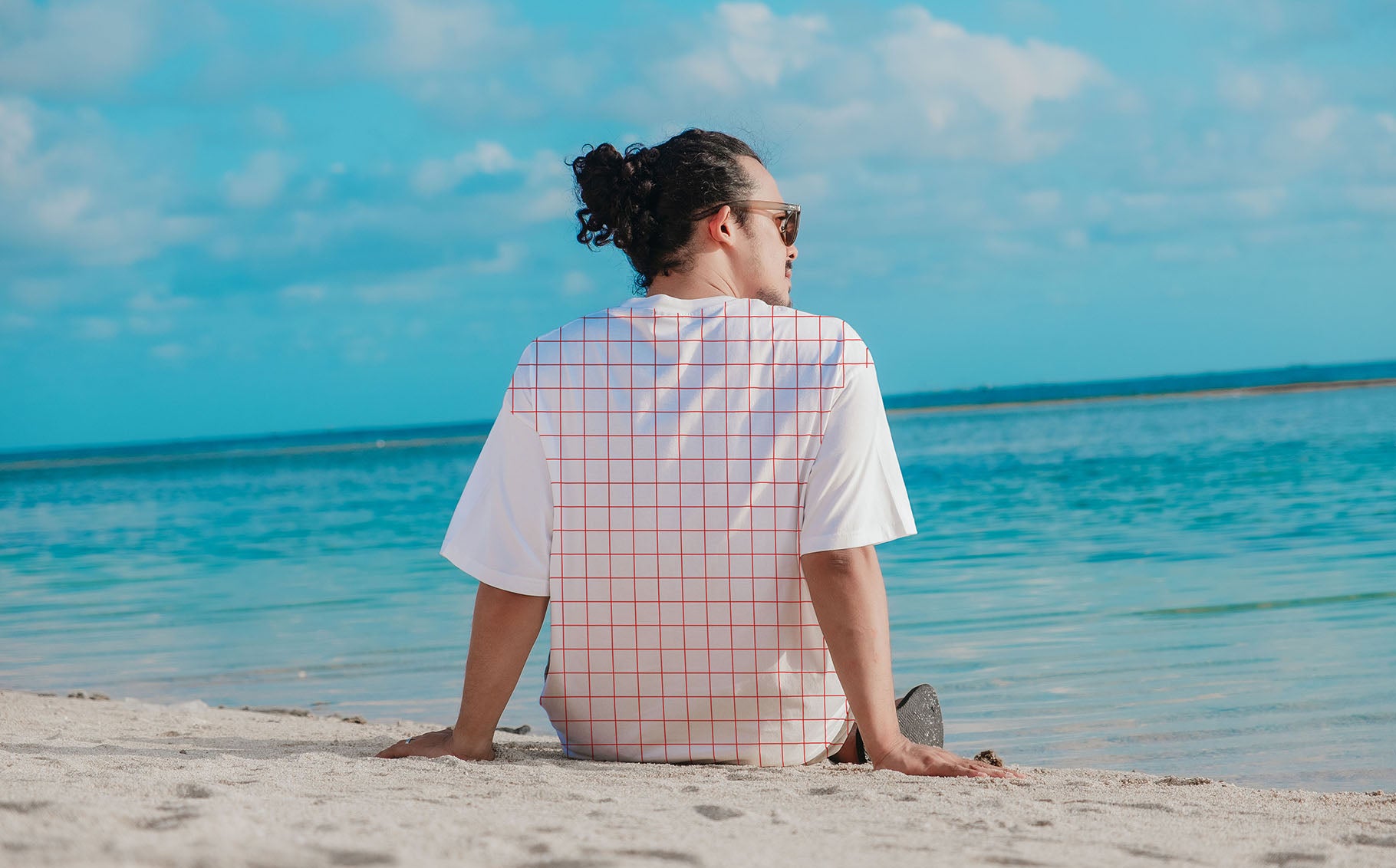 oversize-t-shirt-mockup-pack-morrobati-5.jpg