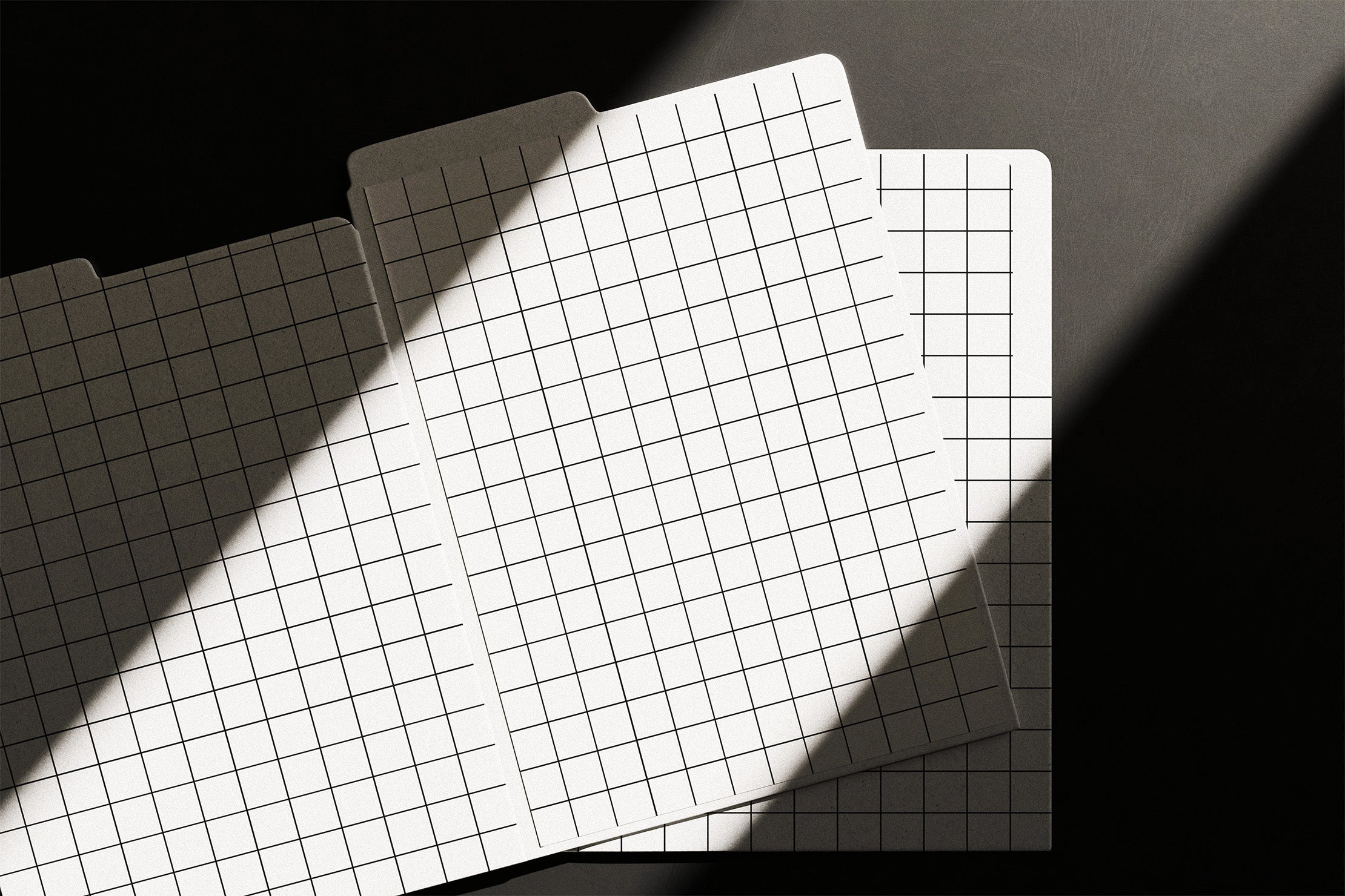 paper-folder-mockup-morrobati-2.jpg