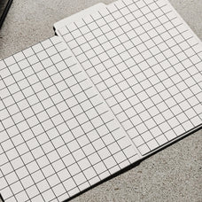 paper-folder-mockup-morrobati-4.jpg