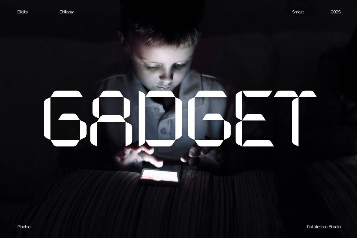 pixelon-modern-techno-font-catalystco-studio-5.jpg