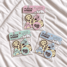 plastic-sticker-mockup-unknown-creator-4.png