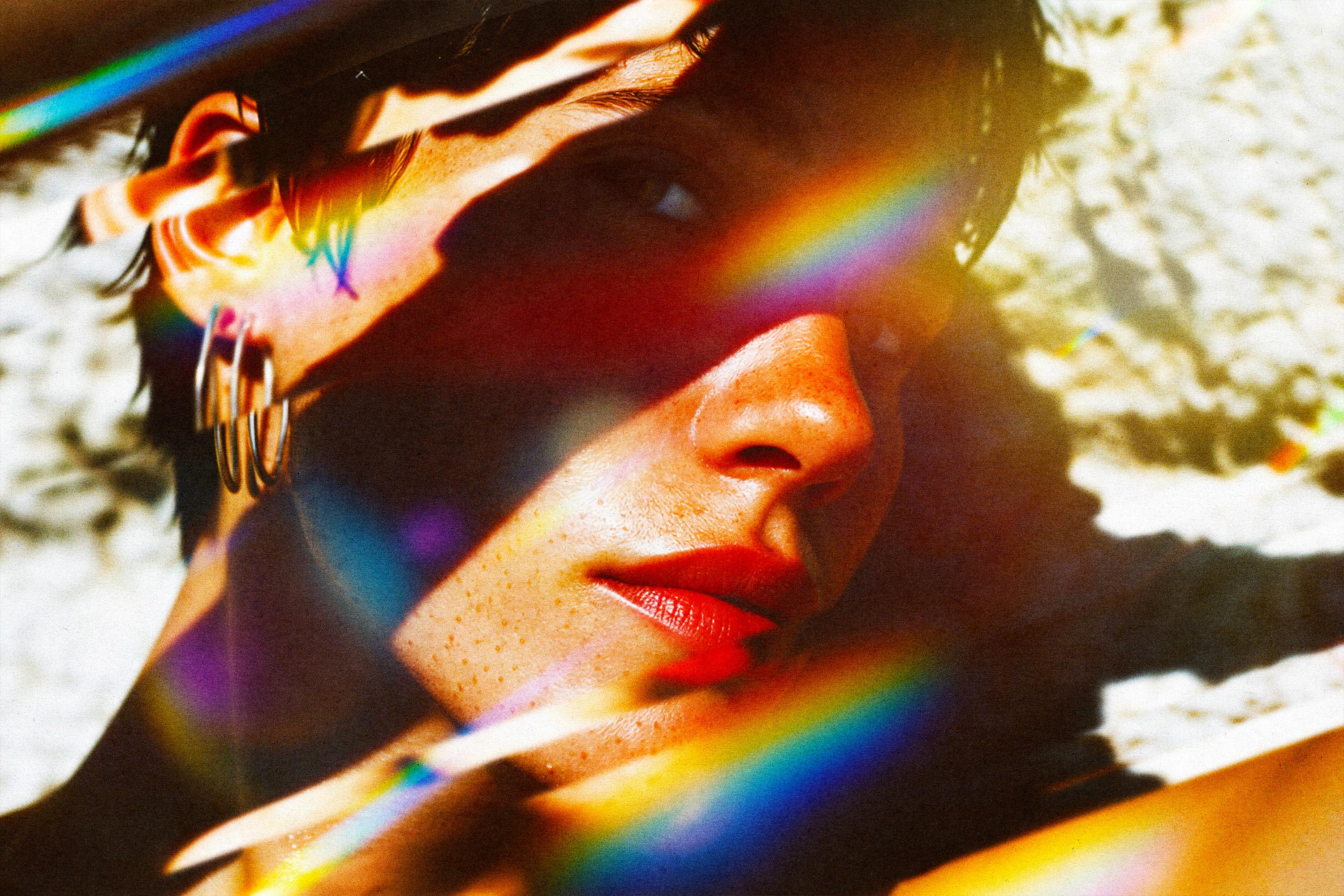 retro-prism-card-photo-effect-pixelbuddha-3.jpg