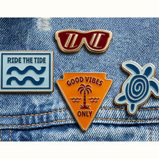 retro-surf-badge-collection-cd-designco-4.jpg