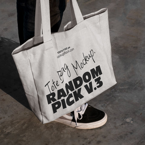 RP V.3 Tote Bag Mockup