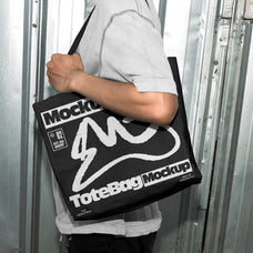 rp-v6-urban-tote-bag-02-mockup-mockup-flock-2.jpg