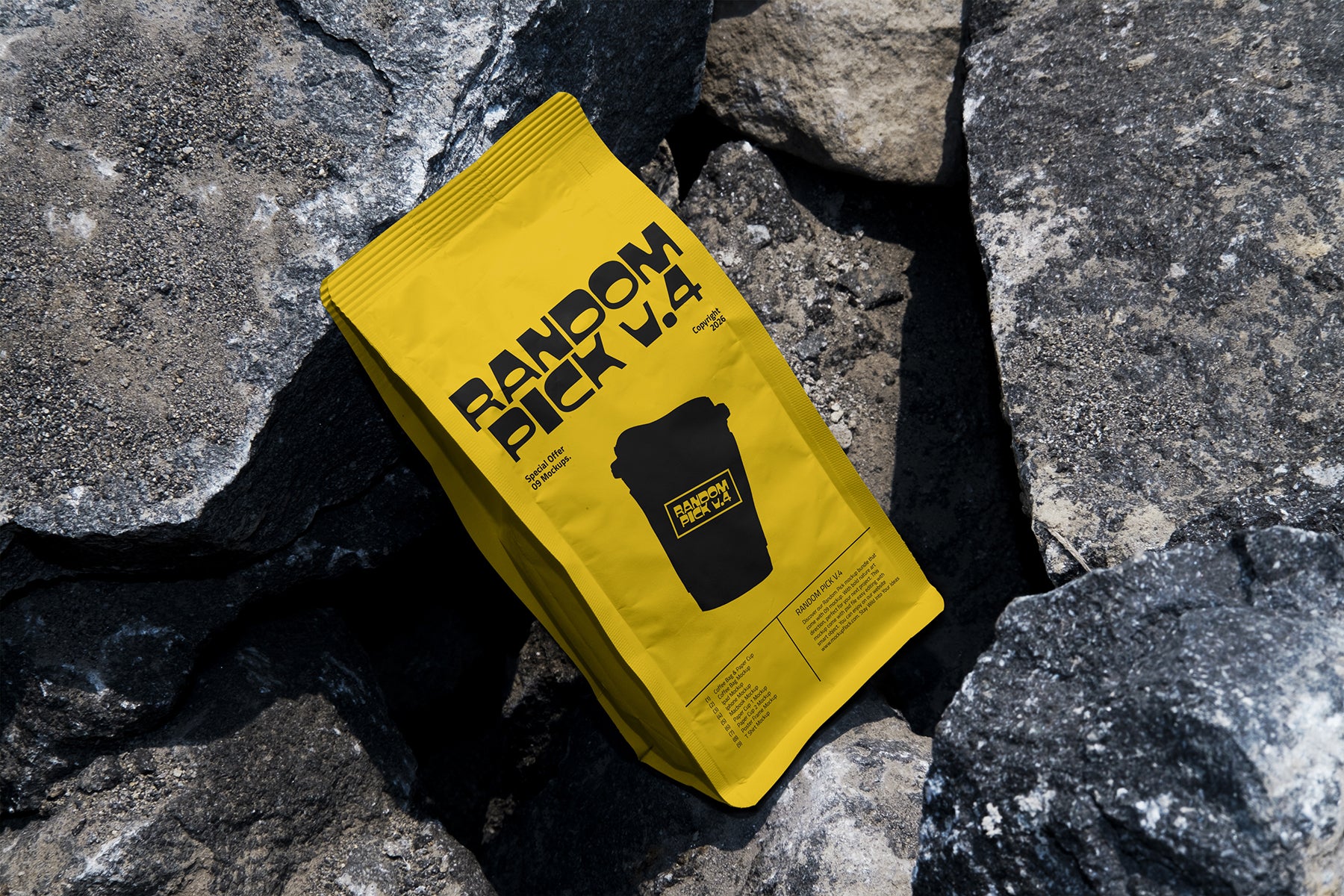 rpv4-coffee-bag-02-mockup-mockup-flock-3.jpg