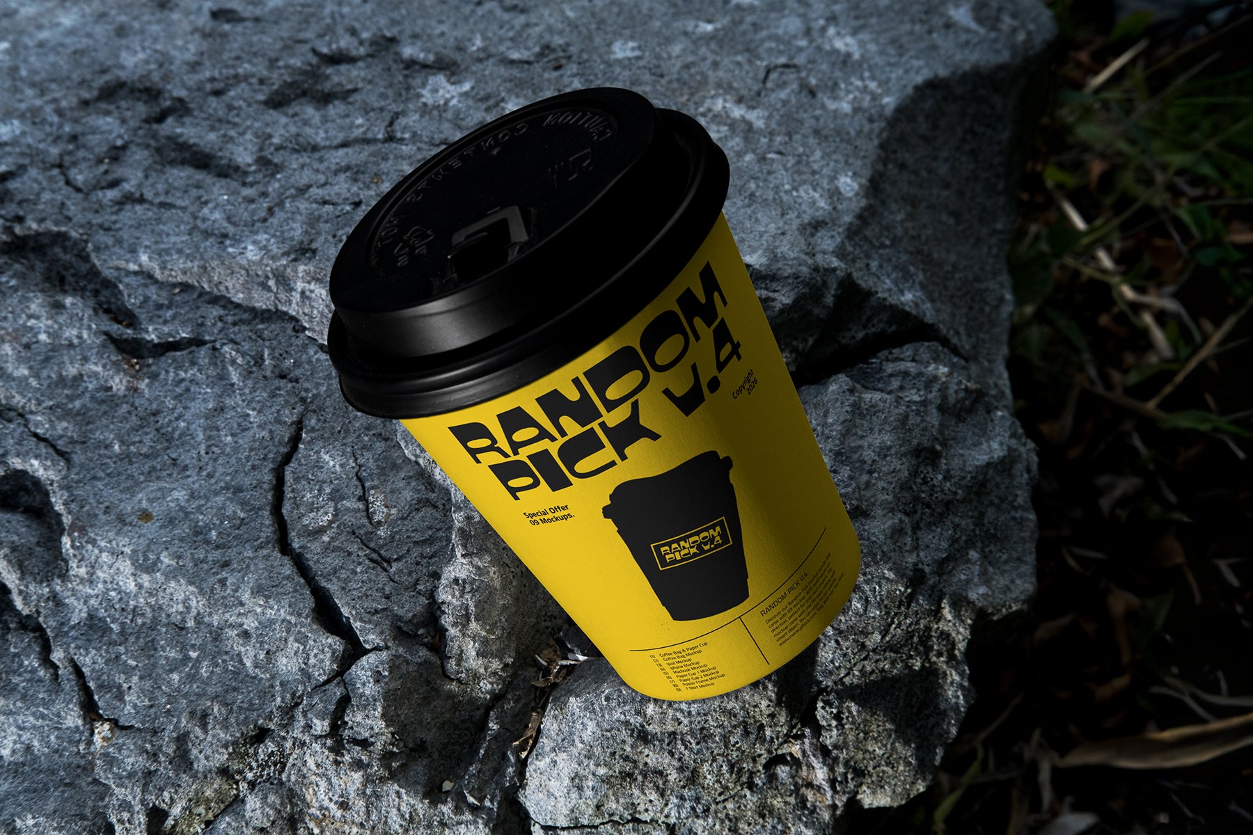 rpv4-free-paper-cup-02-mockup-mockup-flock-3.jpg