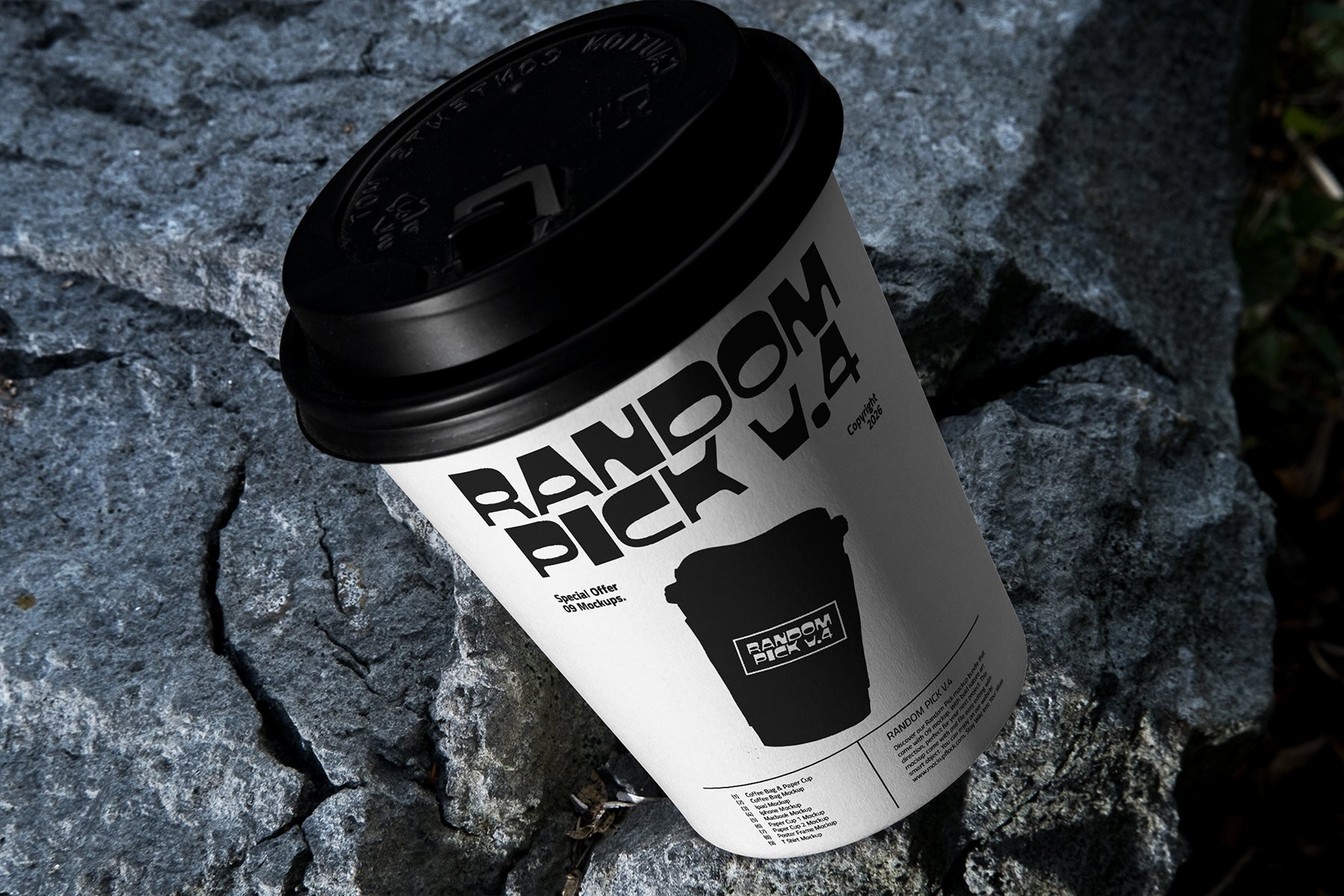 rpv4-free-paper-cup-02-mockup-mockup-flock-4.jpg