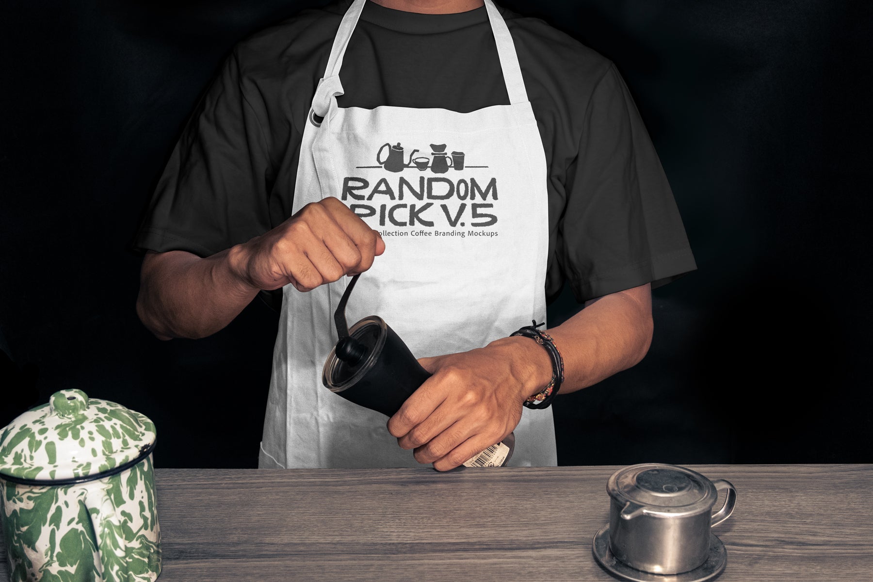 rpv5-apron-01-mockup-mockup-flock-2.jpg