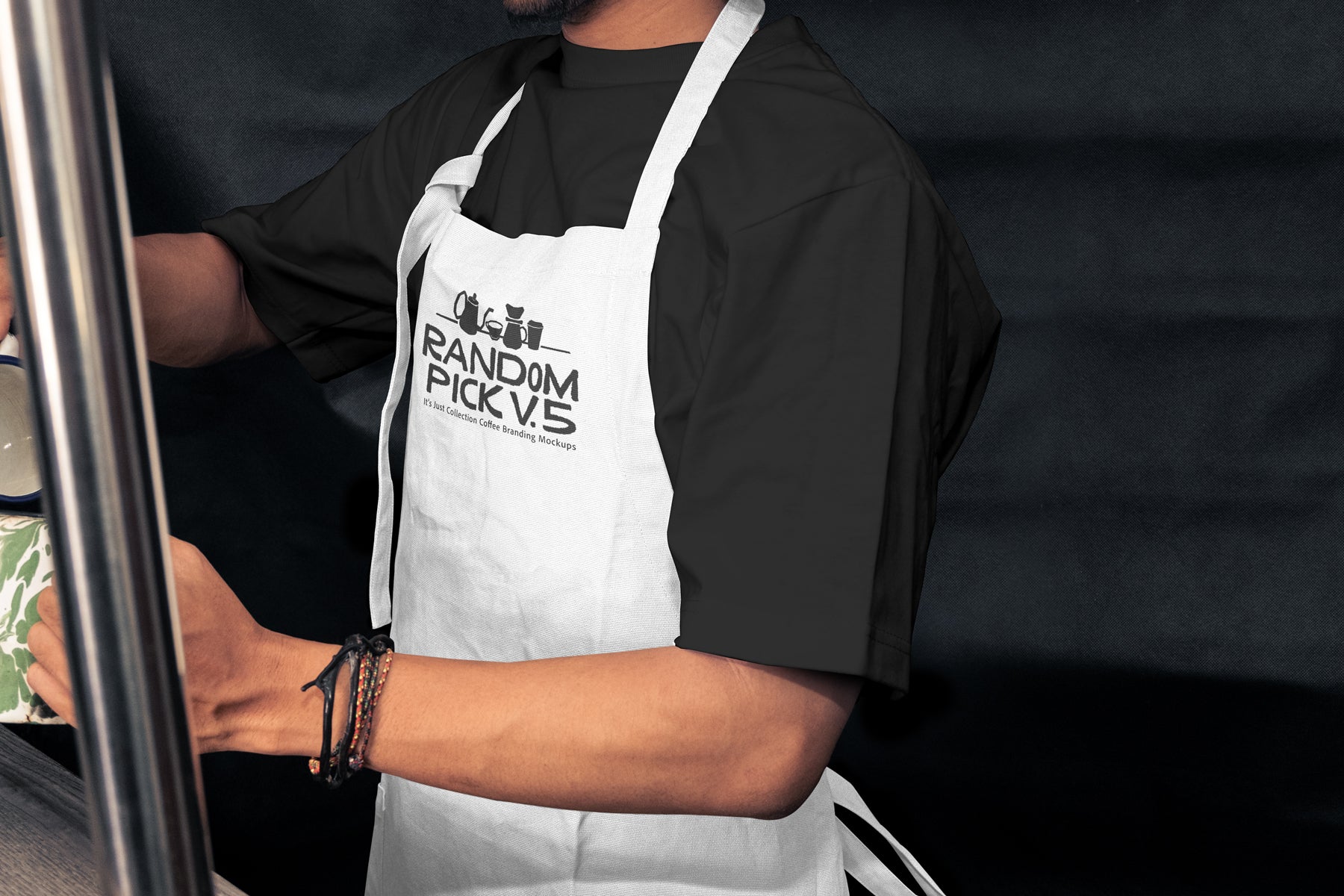 rpv5-apron-02-mockup-mockup-flock-2.jpg