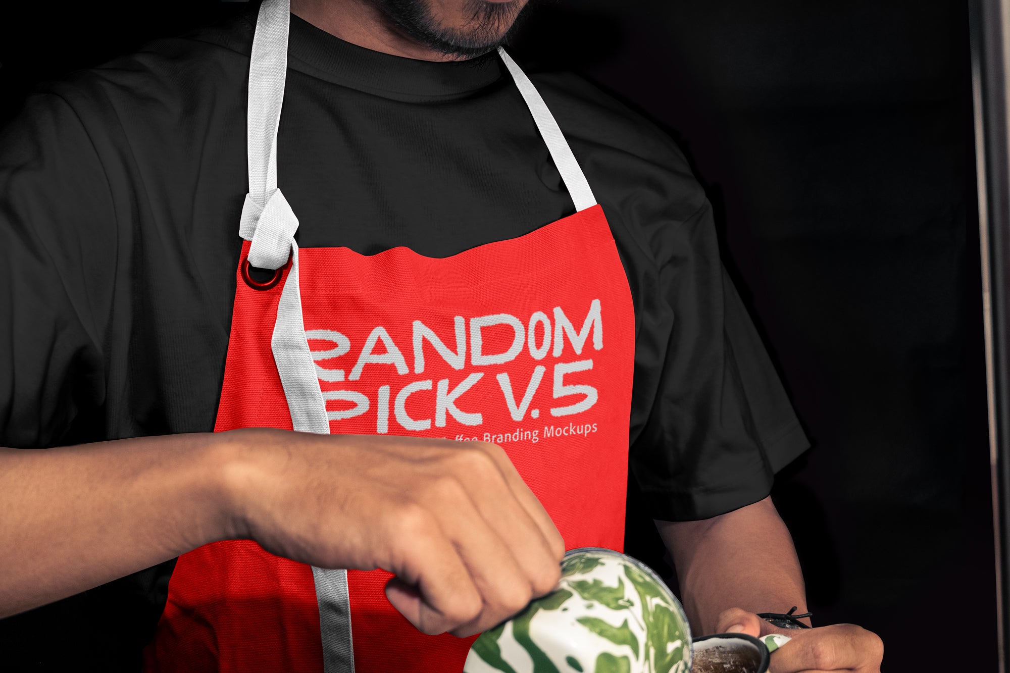 rpv5-apron-04-mockup-mockup-flock-3.jpg