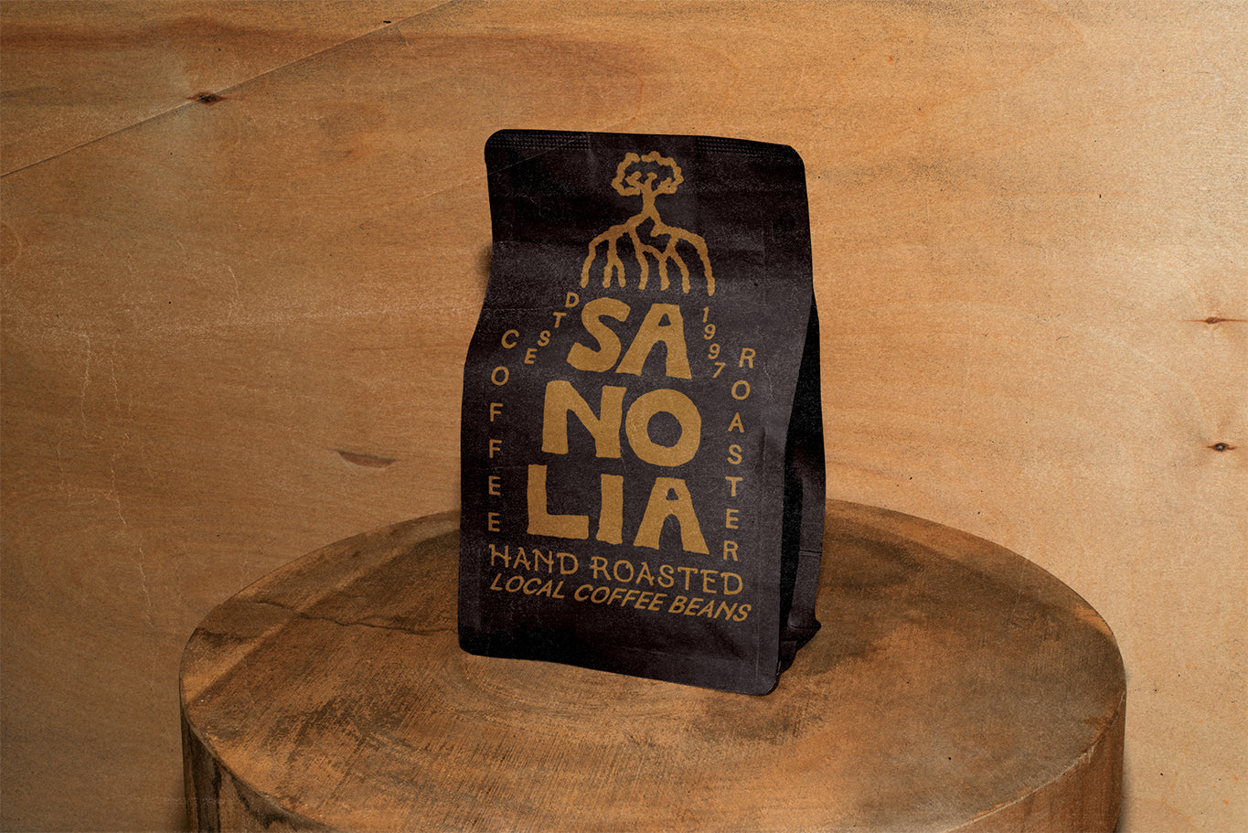 sanolia-hand-draw-typeface-aroka-true-independent-studio-6.jpg
