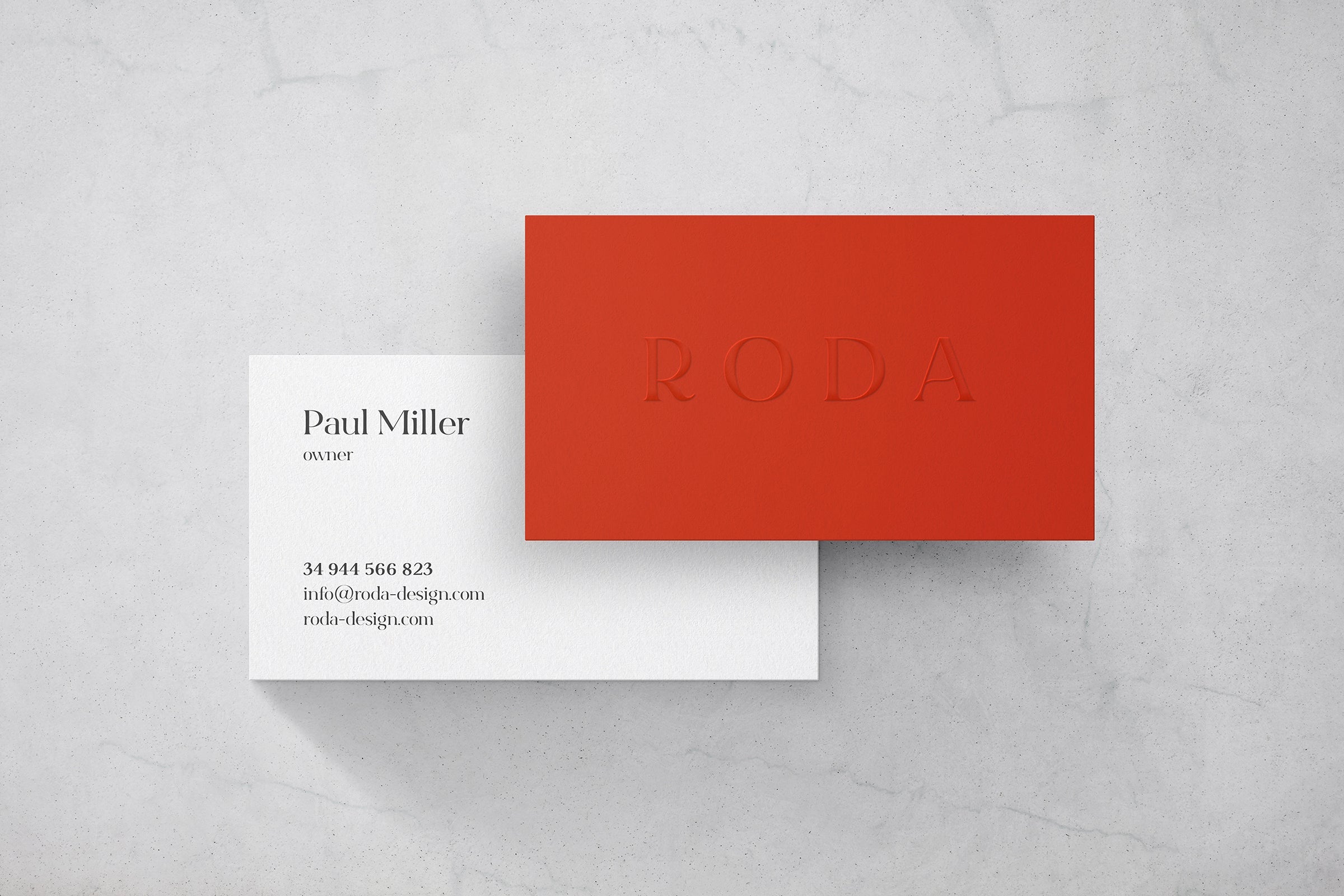 Selva: Business Card Mockup Kit