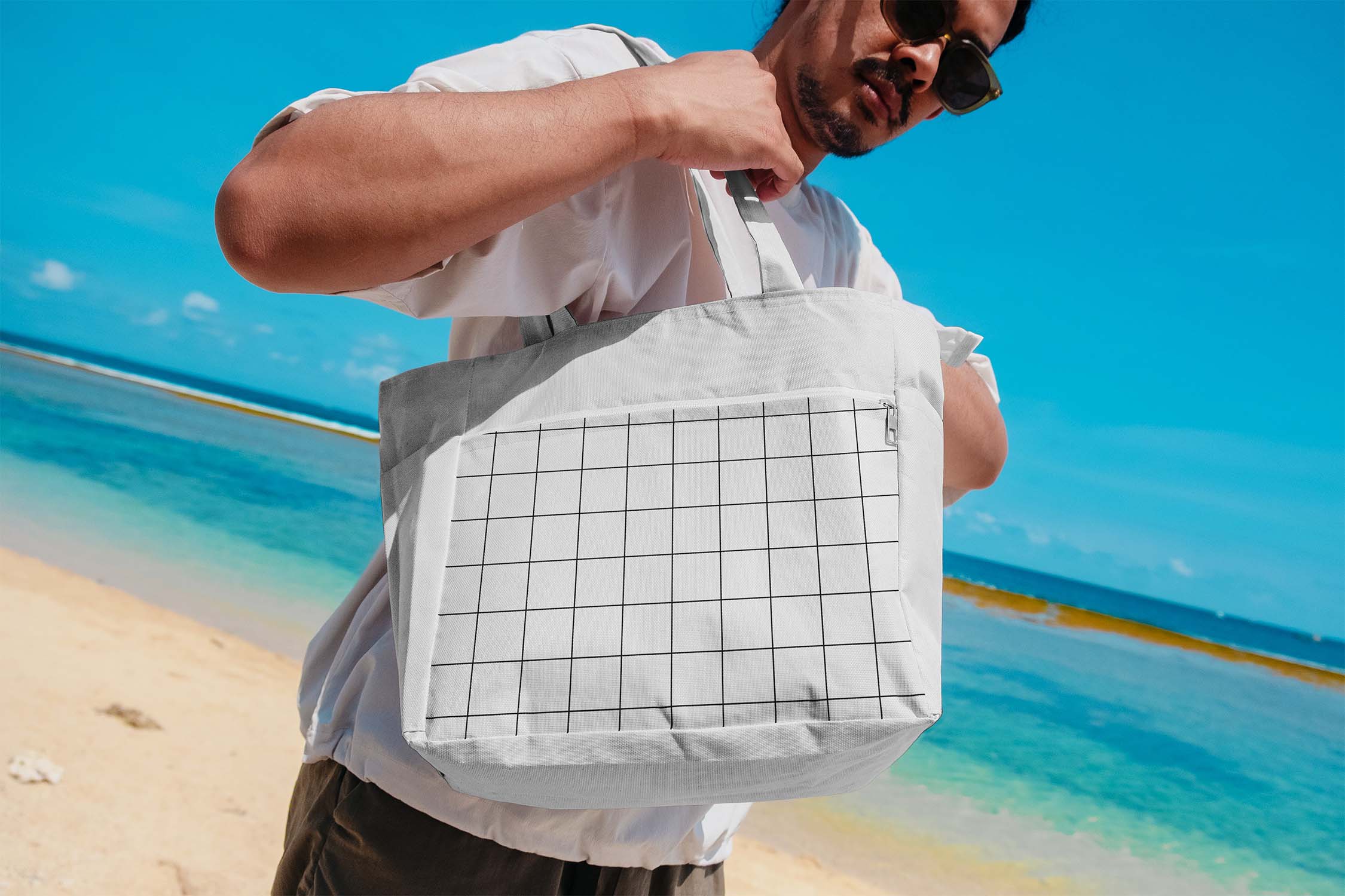 totebag-mockup-morrobati-2.jpg