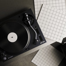 vinyl-mockup-morrobati-4.jpg